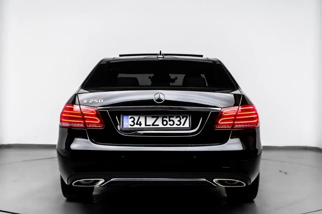 Mercedes E-Class - Görsel 3