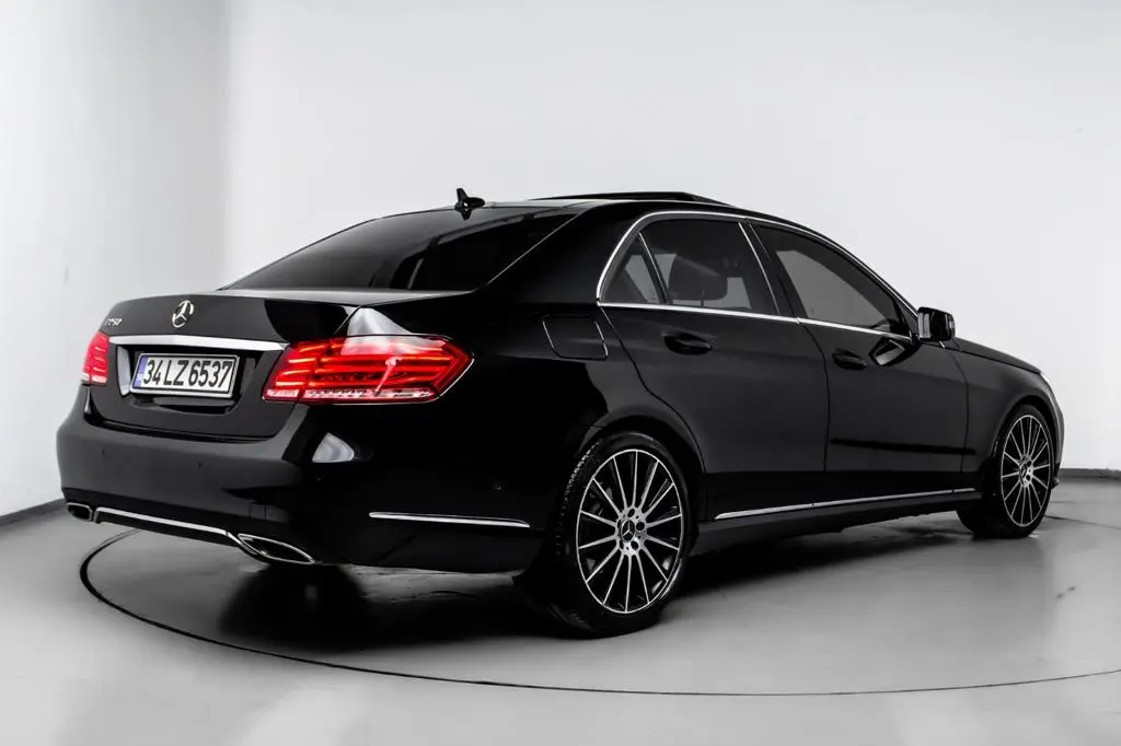 Mercedes E-Class - Görsel 4