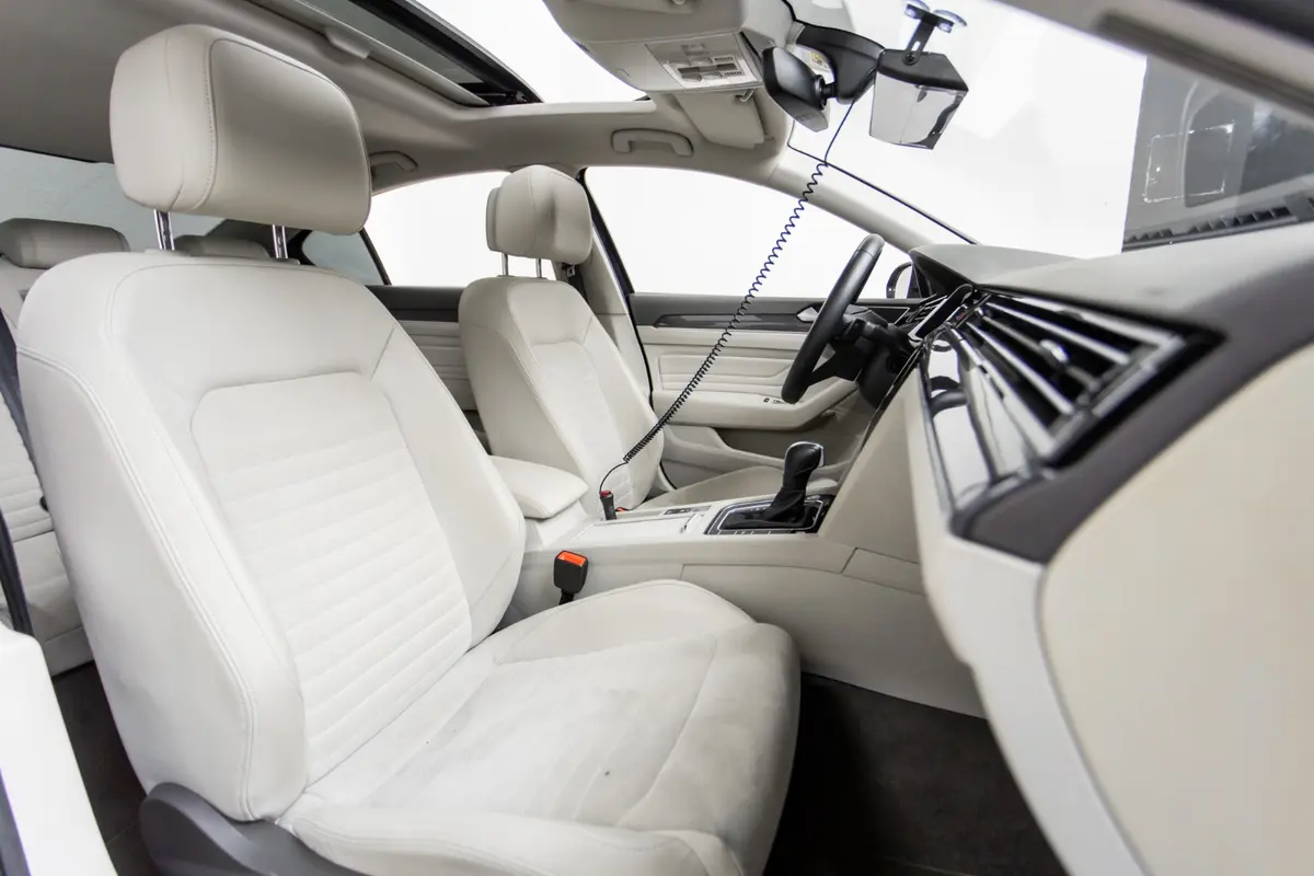 Volkswagen Passat - Görsel 5